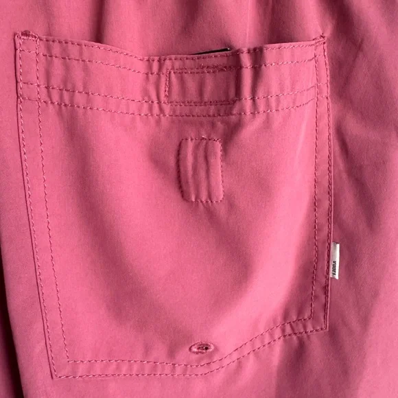 Vuori Men's Kore Shorts Men Medium 7" Inseam - Picture 5 of 10